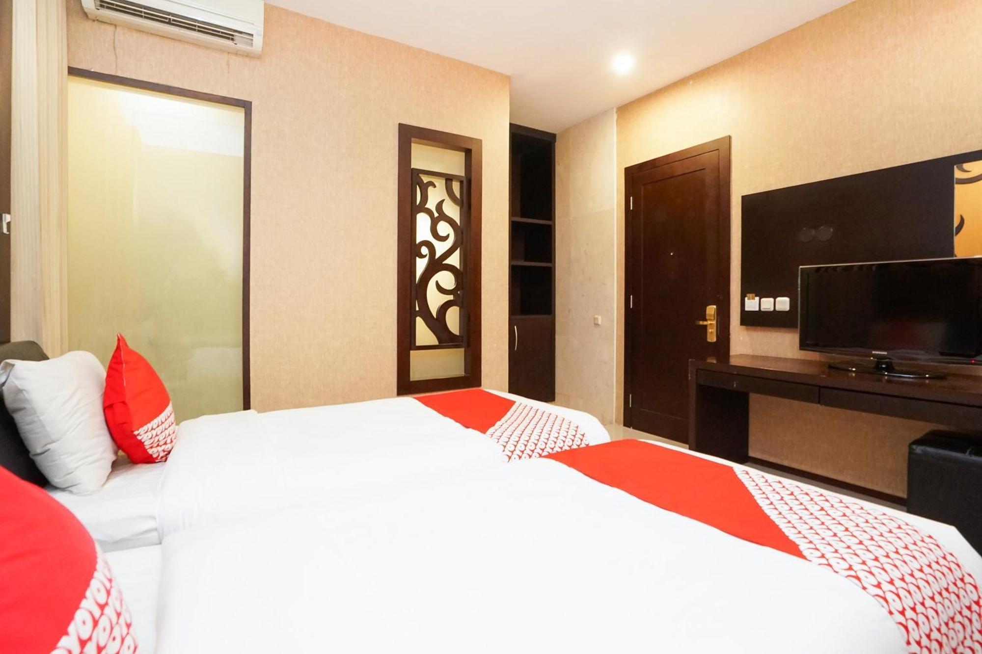 Hotel Istana Permata Ngagel Surabaja Exteriér fotografie